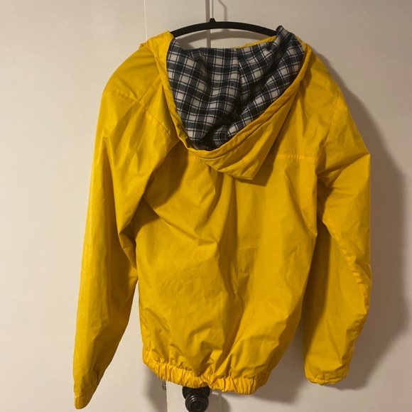 Cute rain jacket - Picture 2 of 2